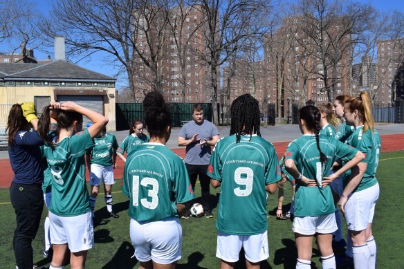 001 160409 rocks women CPR 001